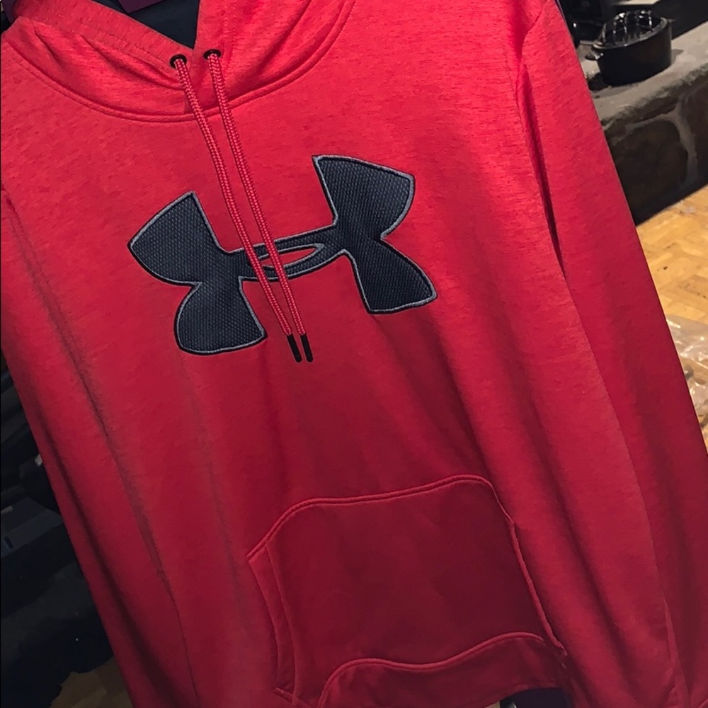 Red pull over sweatshirt